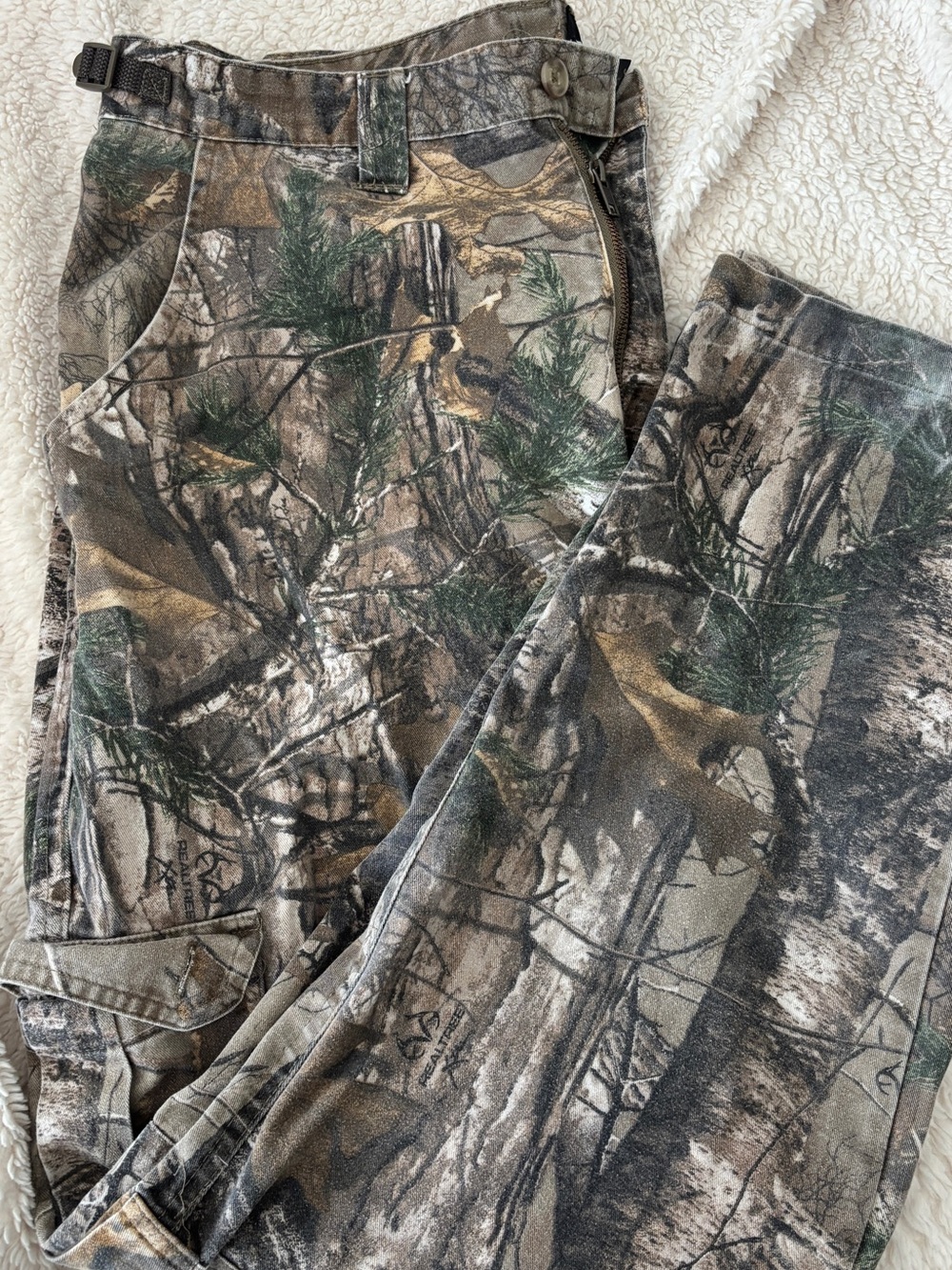 Realtree Kids Camo Sweatpants in Brown, Green, Gray